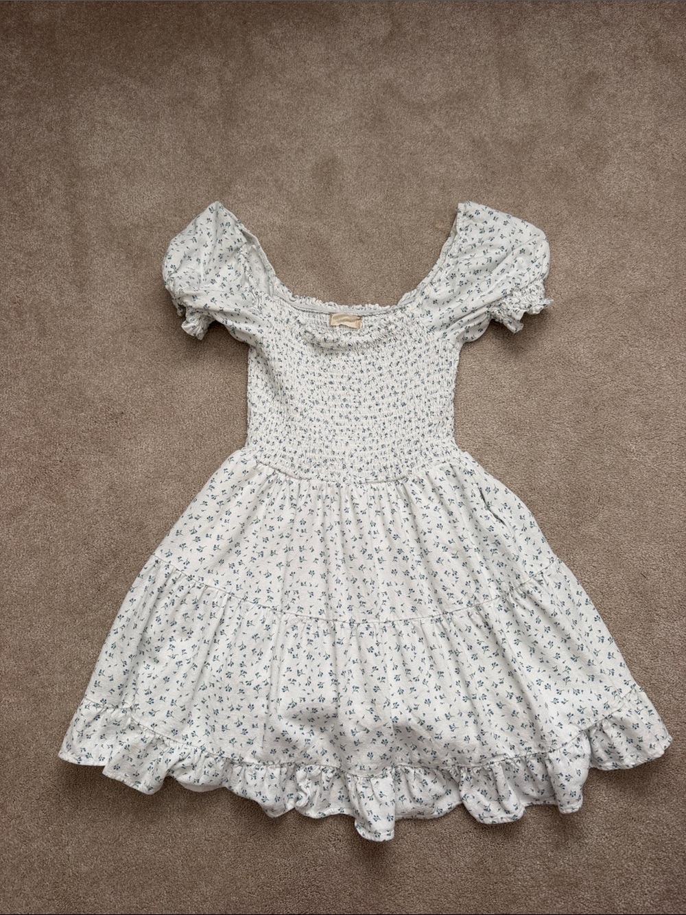 Altar’d State White Floral Puff-Sleeve Smocked Dress